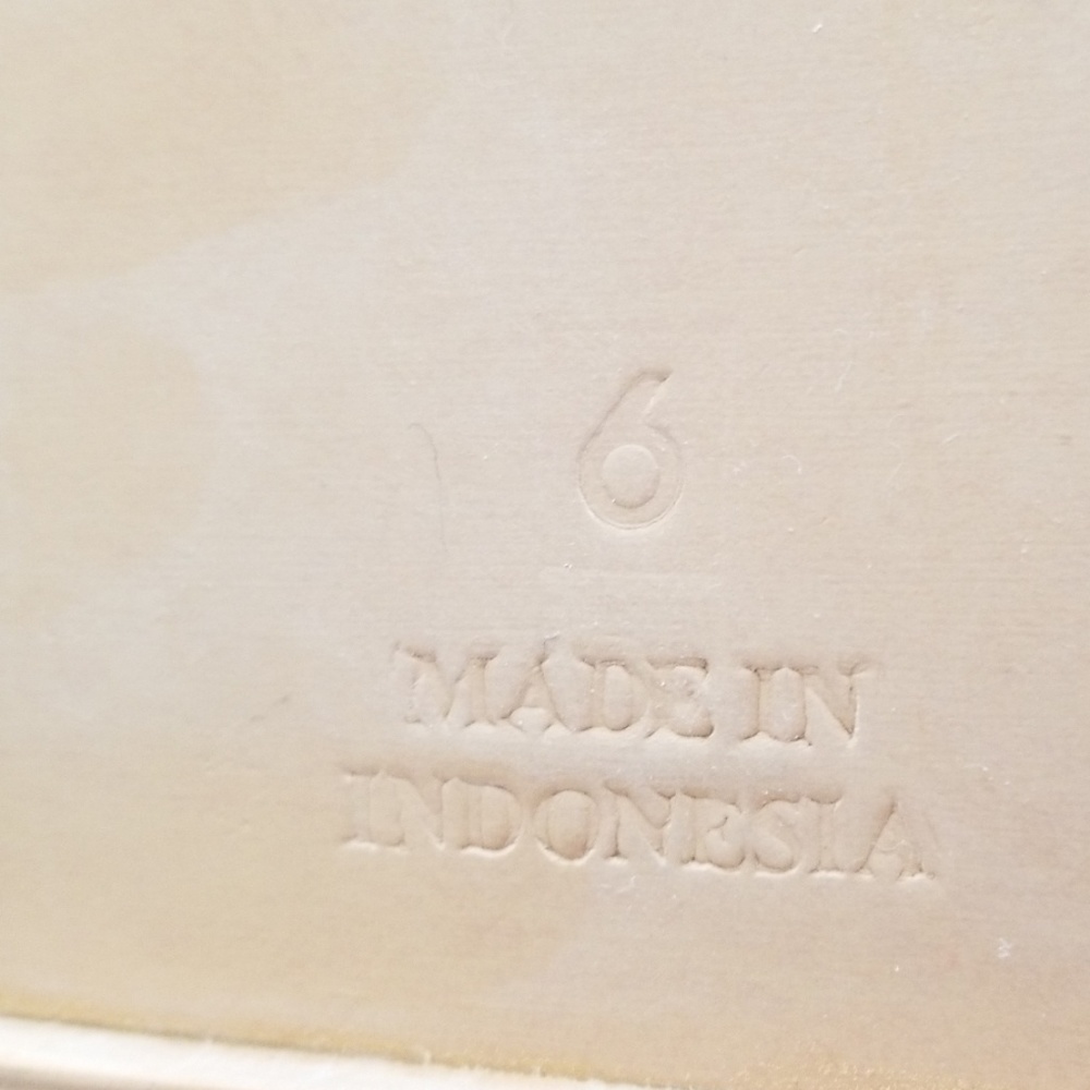 Sandals - Picture 4 of 4